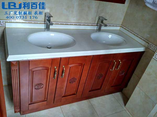 利百佳淺談定制衛浴柜時需注意的細節