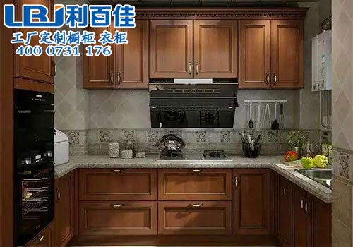 整體櫥柜的選材到搭配，聽利百佳跟你細細道來