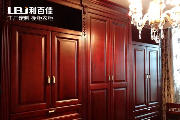 揭秘整體衣柜定制的板材，你知道幾種？